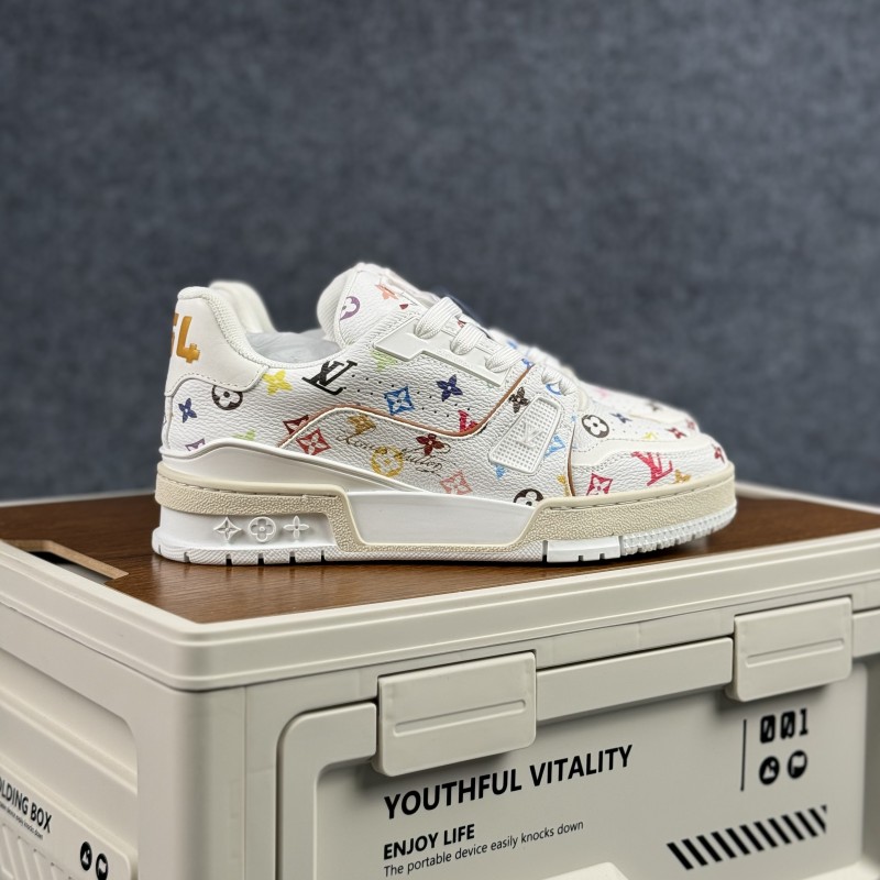 LV 트레이너 스니커즈