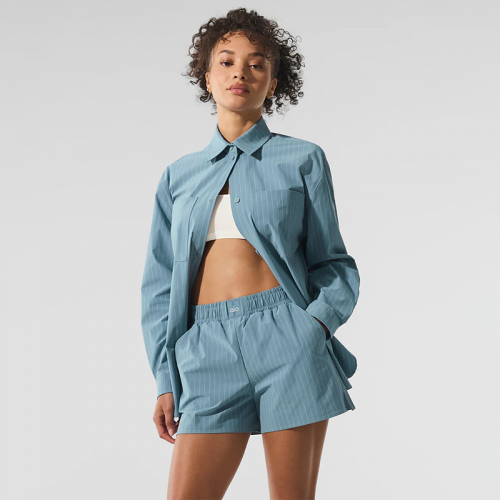 핀스트라이프 데이라이트 버튼다운 롱 슬리브 